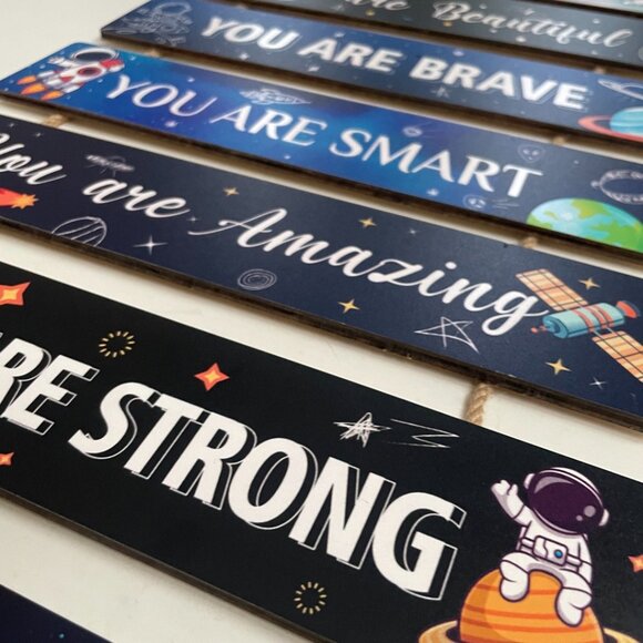 Positive Affirmation Signs Wall Hanging - Picture 4 of 6